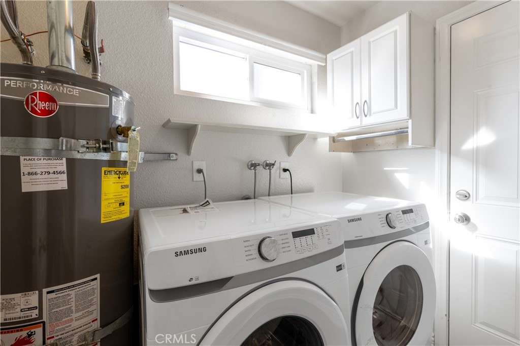 6471 Caledon Place Rancho Cucamonga, CA 91737 - Photo 12 of 42 Laundry room with direct access to garage