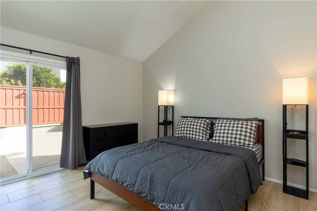 6471 Caledon Place Rancho Cucamonga, CA 91737 - Photo 13 of 42 Master Bedroom(downstairs)