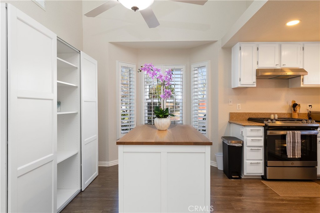 6471 Caledon Place Rancho Cucamonga, CA 91737 - Photo 9 of 42 Dinning Room