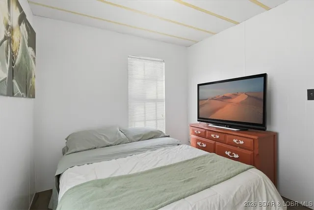 $175,000 | 33004 North Ivy Bend Road, Stover, MO 65078