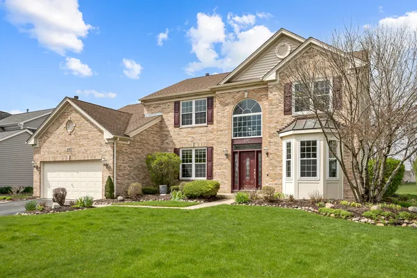 $634,500 | 430 Clover Drive, Algonquin, IL 60102