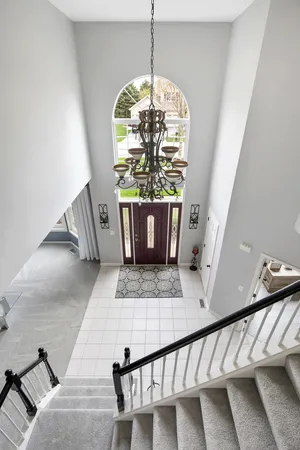 $634,500 | 430 Clover Drive, Algonquin, IL 60102