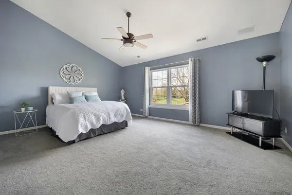$634,500 | 430 Clover Drive, Algonquin, IL 60102