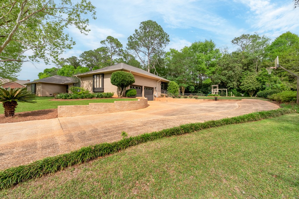 3205 Foxridge Road Dothan, AL 36303 - Photo 4 of 34