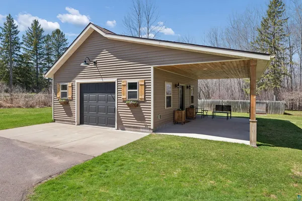 $589,000 | 3113 Golf Course Road, Ashland, WI 54806