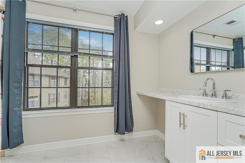2809 Ridgefield Court Helmetta, NJ 08828 - Photo 20 of 32 Gallery Image 20