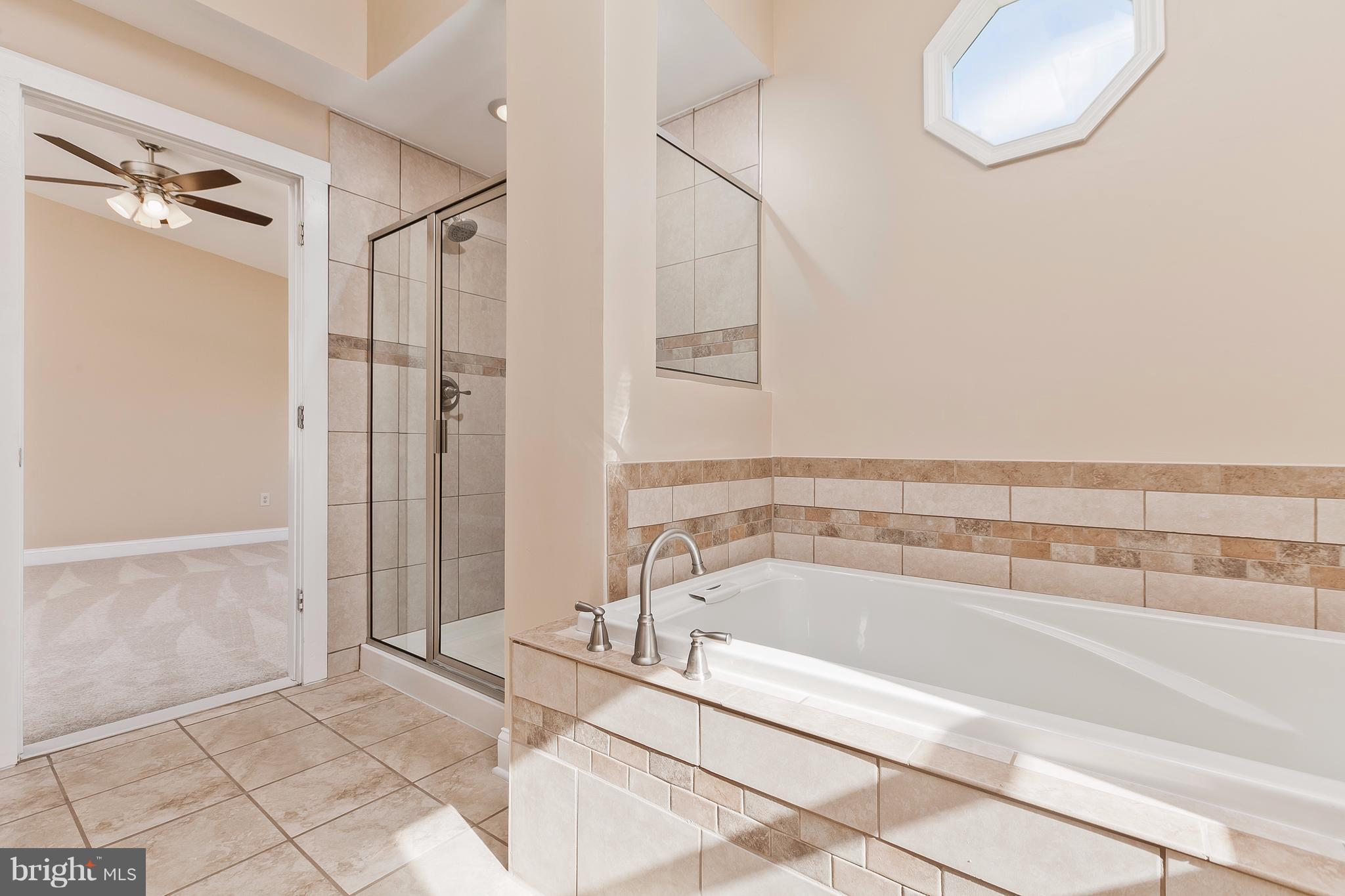 4337 Main Street Rohrersville, MD 21779 - Photo 21 of 30 Soaking Tub