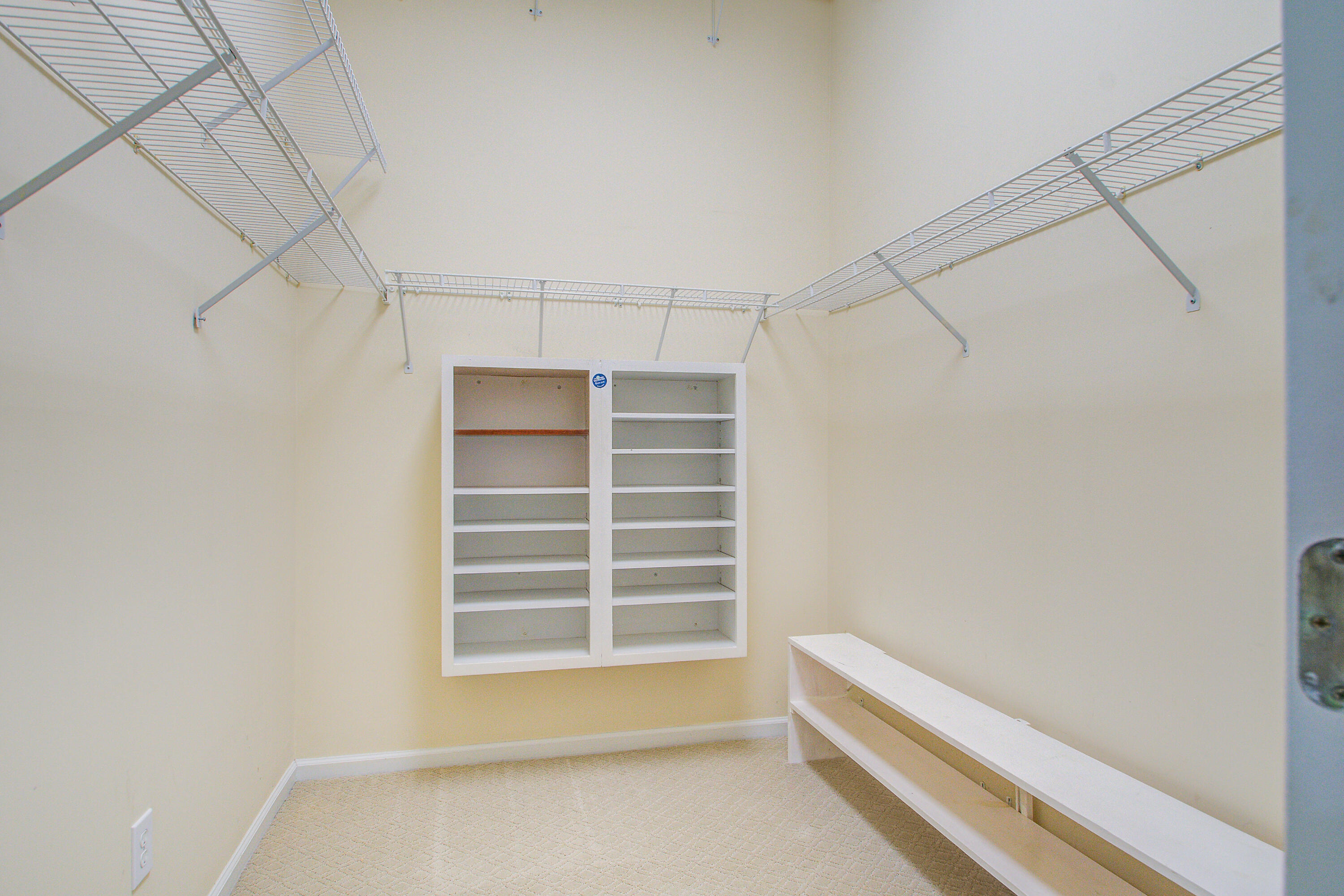 1462 Clarendon Way Mount Pleasant, SC 29466 - Photo 19 of 39 Owner's Closet