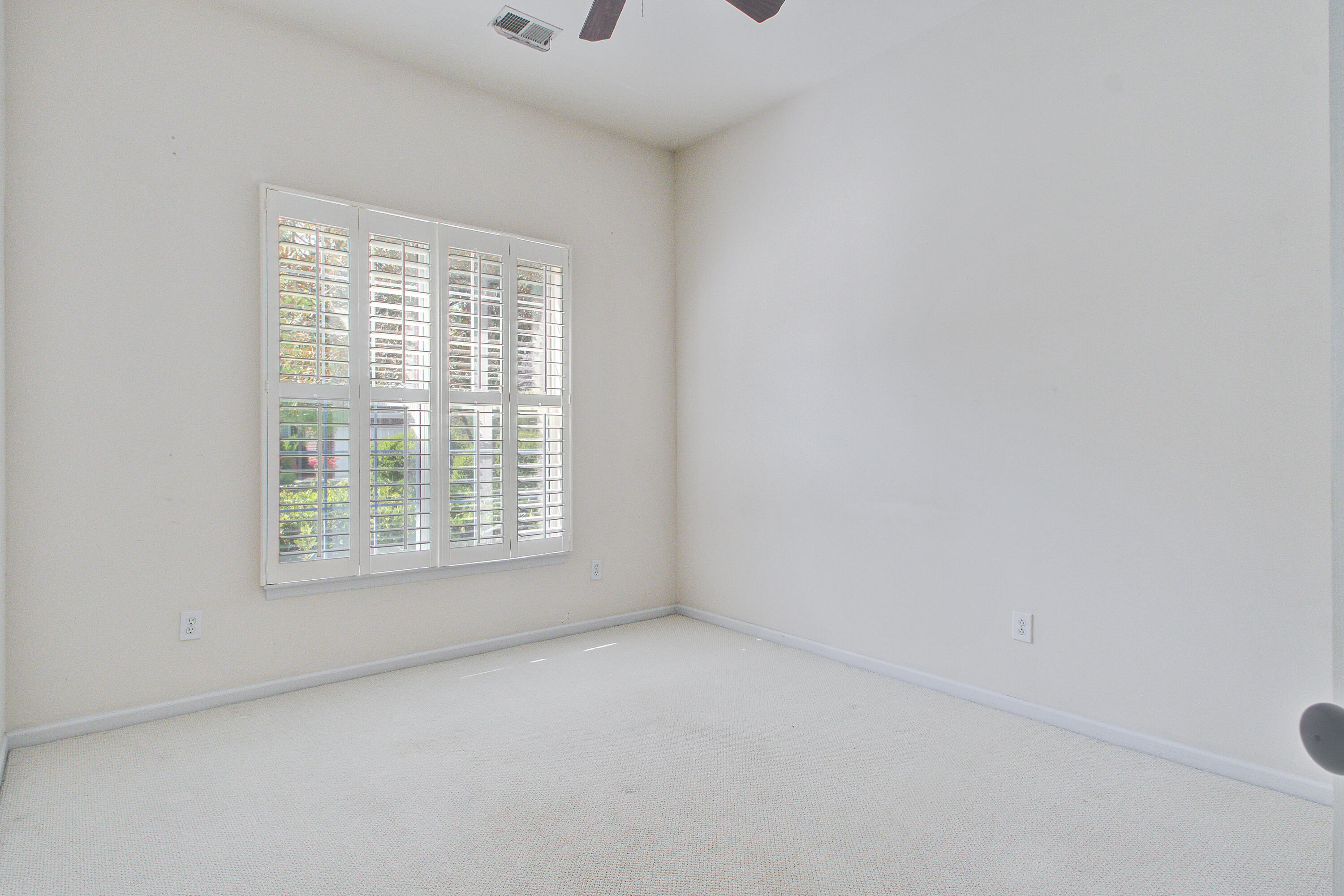 1462 Clarendon Way Mount Pleasant, SC 29466 - Photo 23 of 39 Bedroom 3