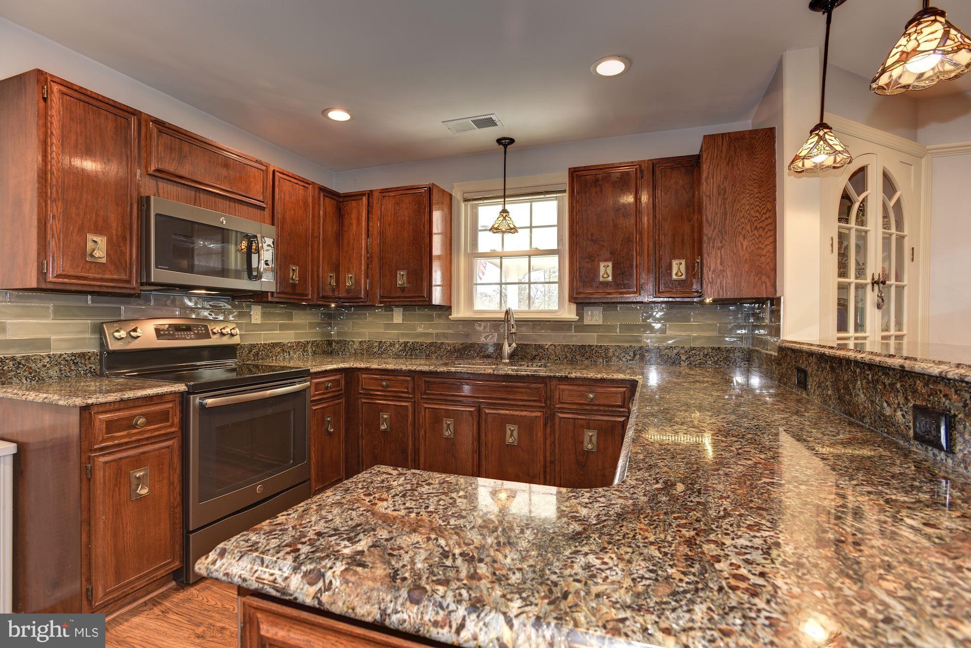 10030 Reed Lane Ellicott City, MD 21042 - Photo 12 of 39 Kitchen