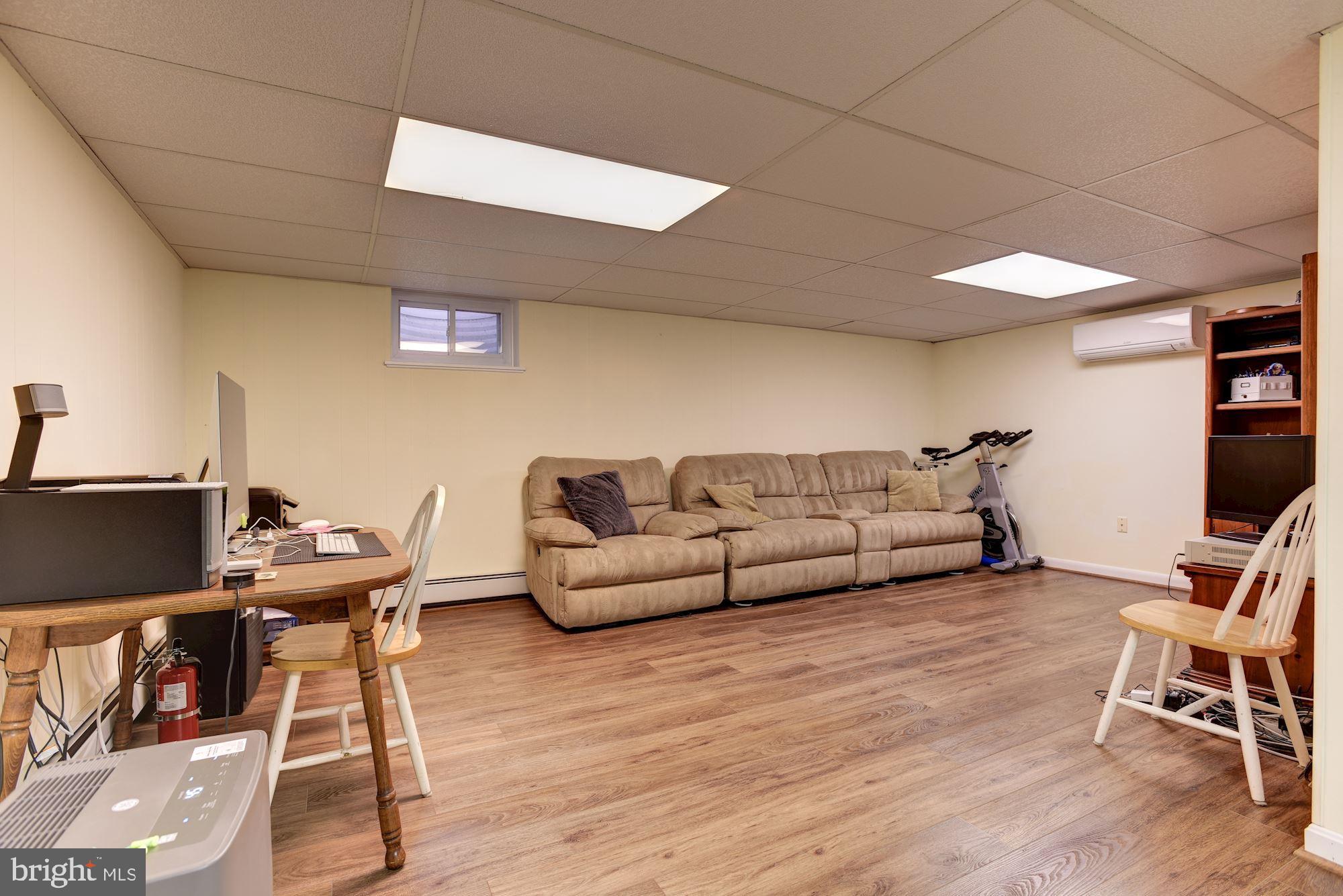10030 Reed Lane Ellicott City, MD 21042 - Photo 21 of 39 Family Room