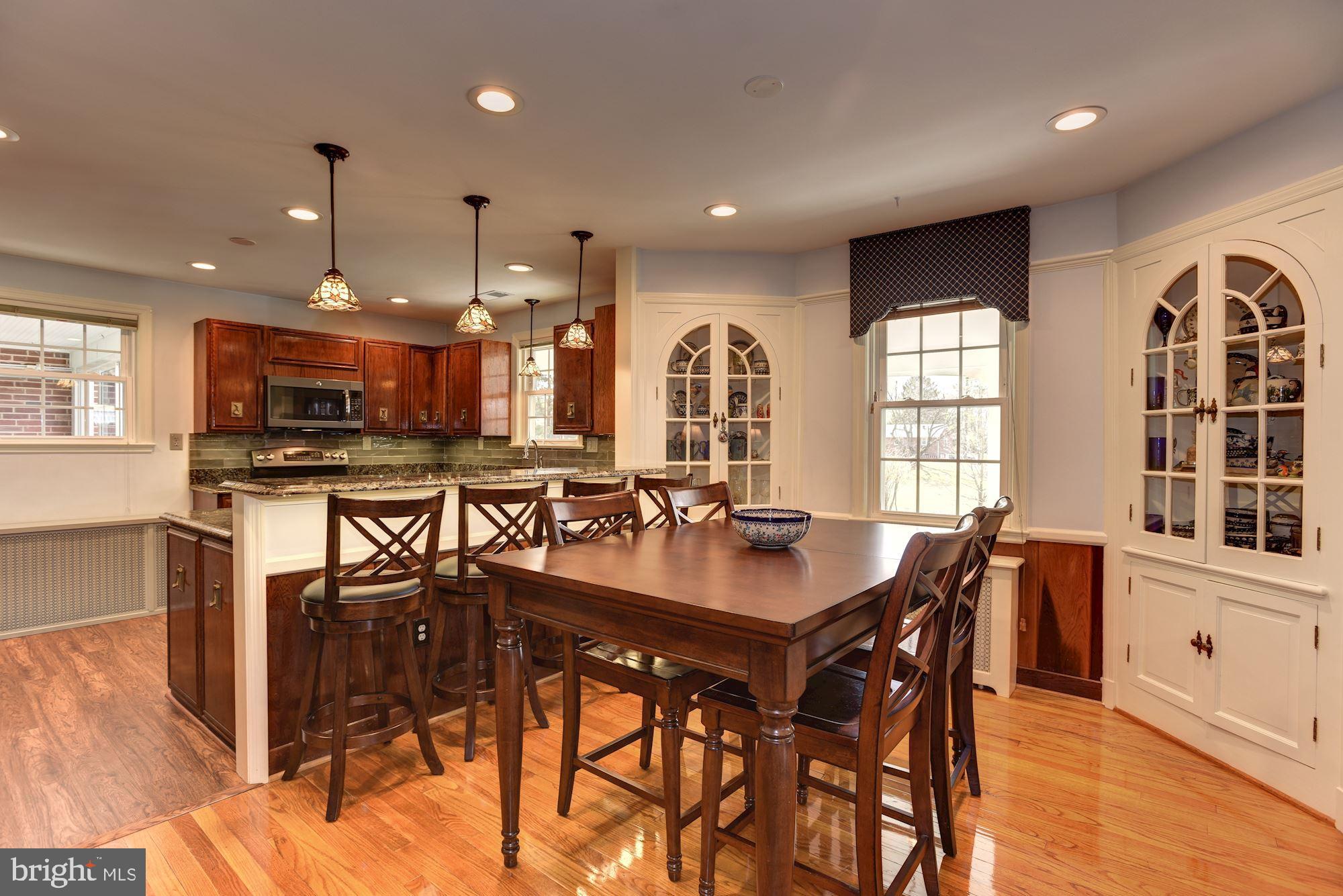 10030 Reed Lane Ellicott City, MD 21042 - Photo 8 of 39 Dining Room