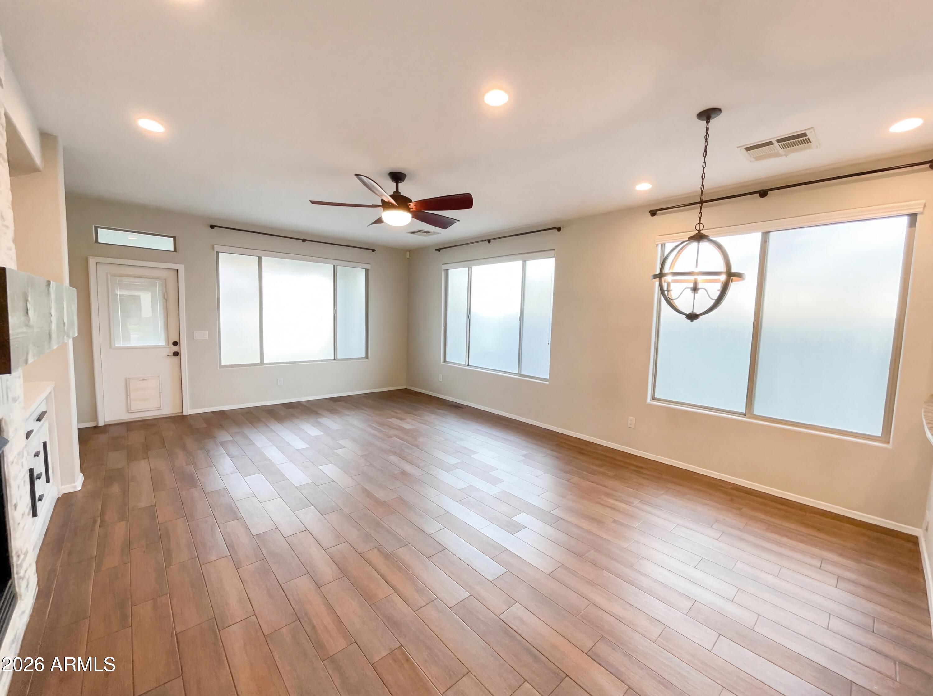 4384 East Page Avenue Gilbert, AZ 85234 - Photo 12 of 26 listing_10