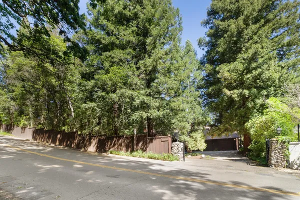 $1,300,000 | 5957 Sarah Court, Carmichael, CA 95608