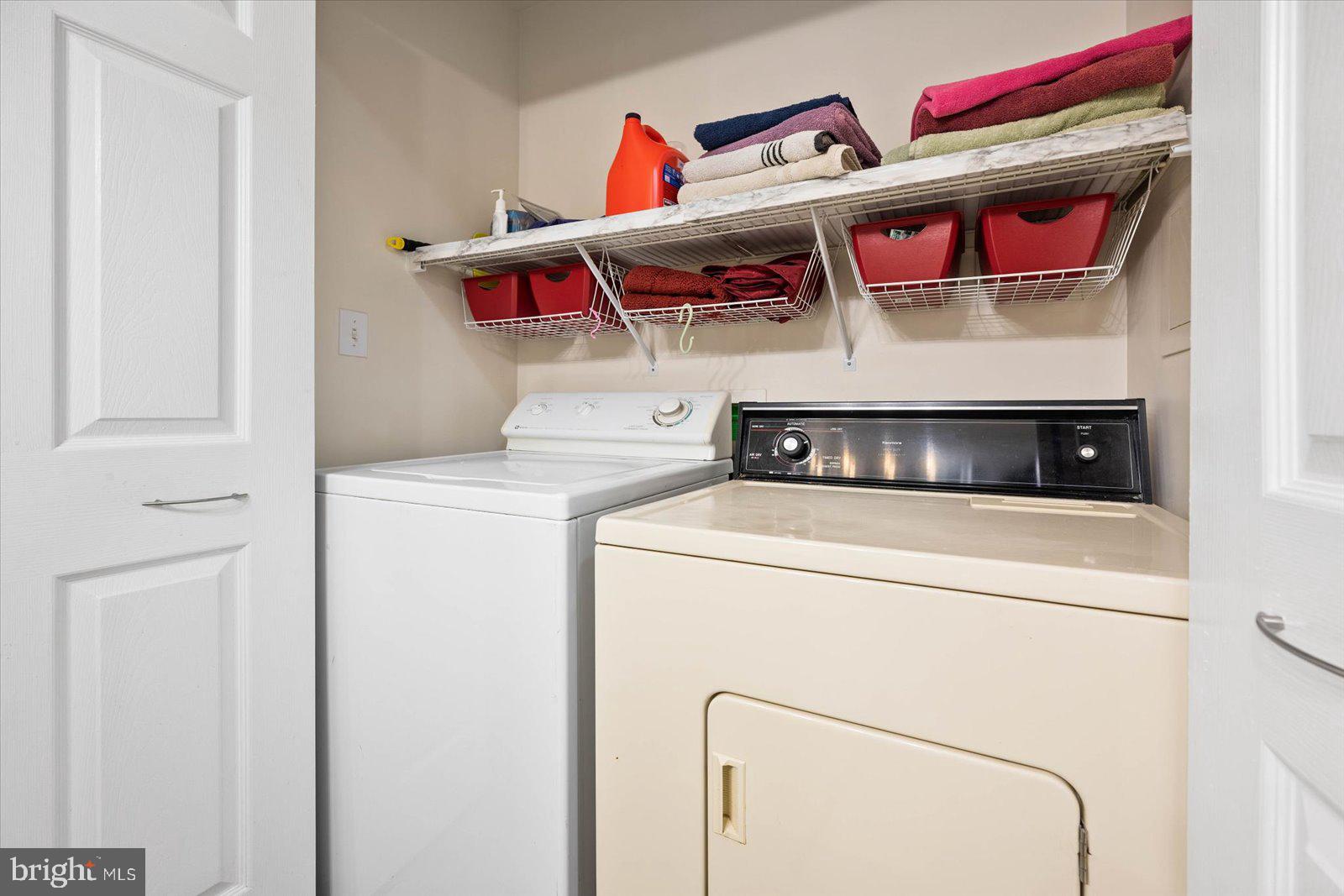 156 Sandyhook Road Berlin, MD 21811 - Photo 28 of 95 a utility room with dryer and washer