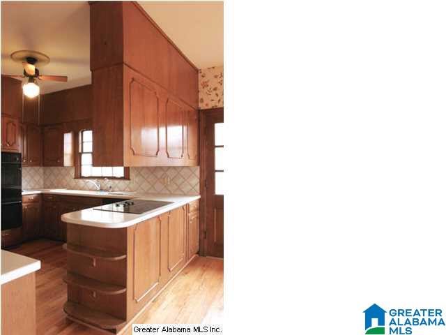 3629 Rockhill Road Birmingham, AL 35223 - Photo 9 of 32