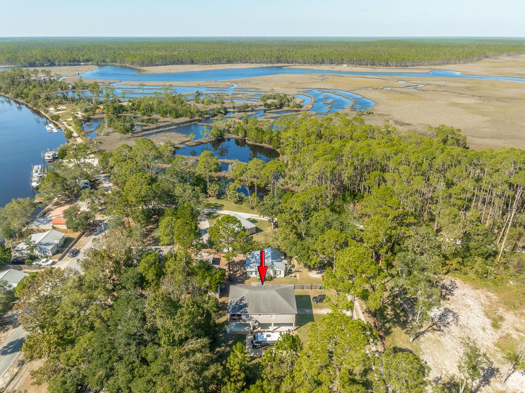 811 Bruce Avenue Carrabelle, FL 32322 - Photo 8 of 52