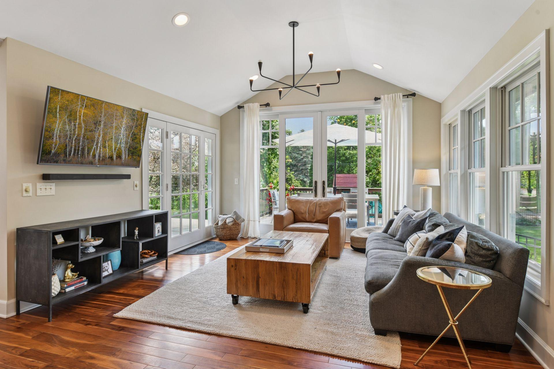 4929 Ridge Road Edina, MN 55436 - Photo 20 of 47