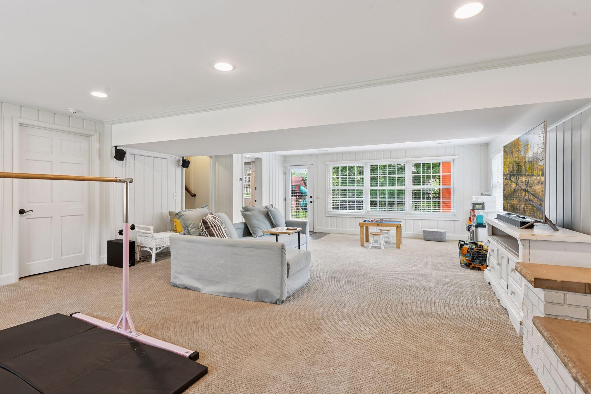 4929 Ridge Road Edina, MN 55436 - Photo 39 of 47