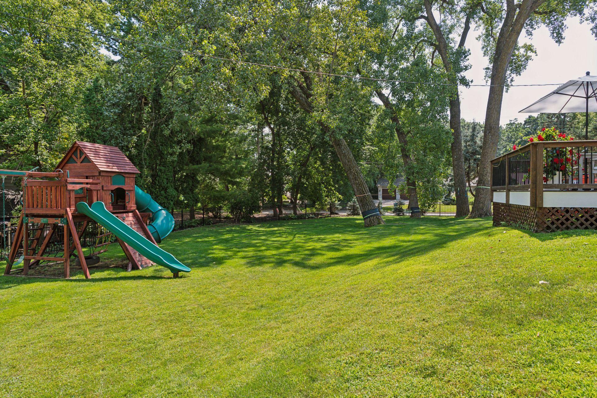 4929 Ridge Road Edina, MN 55436 - Photo 5 of 47