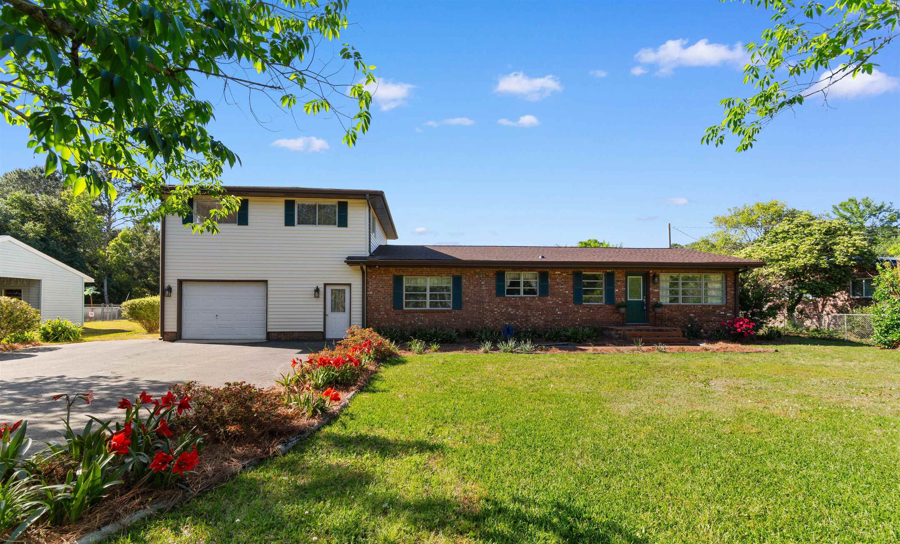 1594 Montford Road Georgetown, SC 29440 - Photo 2 of 77