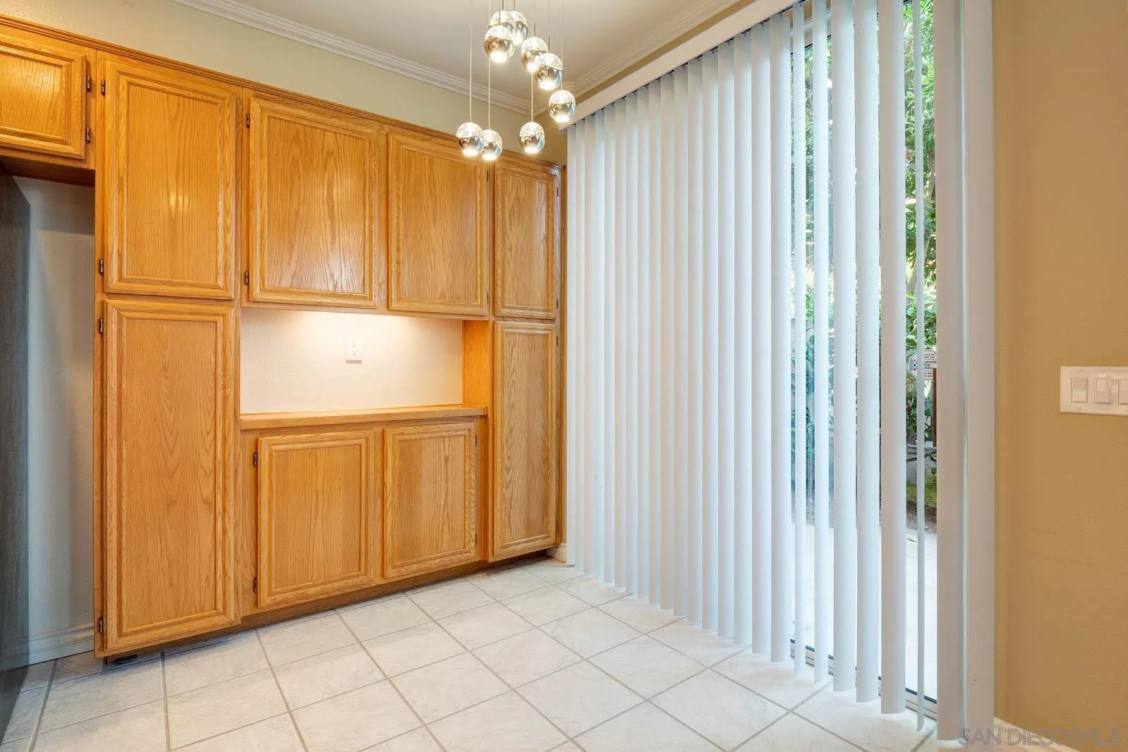 5512 Renaissance Avenue, Unit 3 San Diego, CA 92122 - Photo 19 of 57 a view of a elevator with painted walls