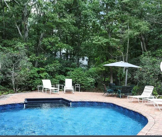 $30,000 | 1008 Middle Line Highway, Sag Harbor, NY 11963