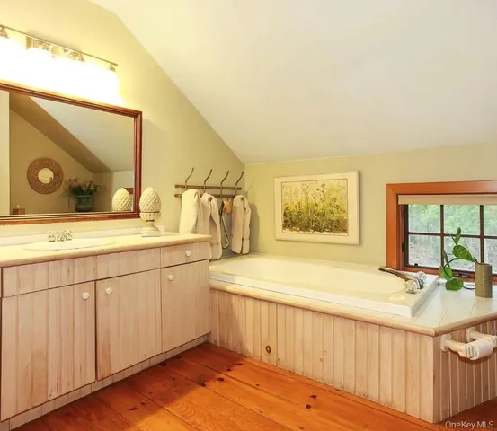 $30,000 | 1008 Middle Line Highway, Sag Harbor, NY 11963