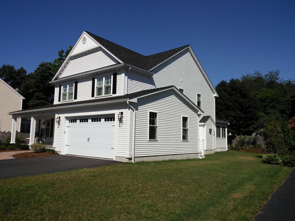 94 Edgewood Road Westwood, MA 02090 - Photo 3 of 14 Gallery Image 3