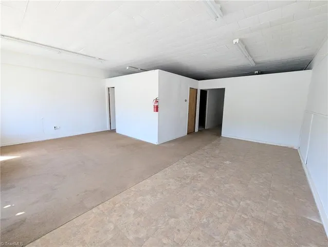 $2,400 | 12 South Main Street, Denton, NC 27239