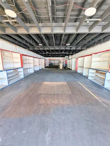 $2,400 | 12 South Main Street, Denton, NC 27239