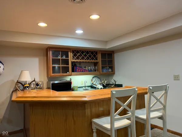 $449,900 | 226 Lakeshore Drive, Batesville, IN 47006