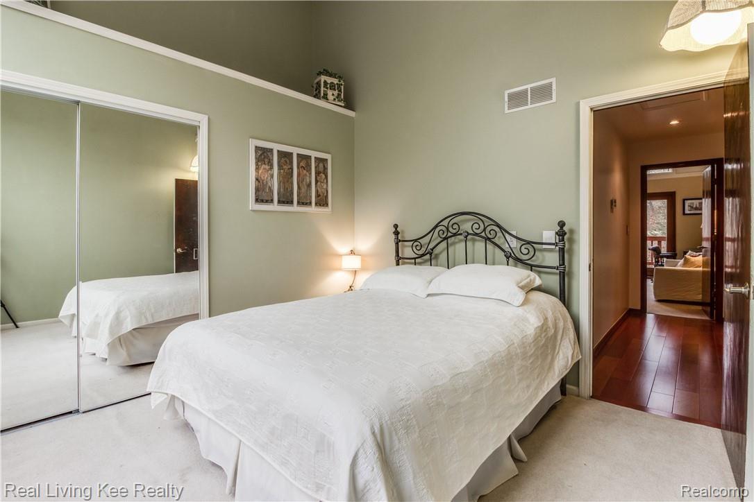 5330 Old Mill Road Rochester, MI 48306 - Photo 33 of 77 INTERIORS (28 of 46).jpg