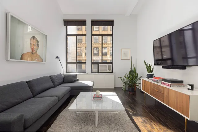 $1,000,000 | 39 East 12th Street, Unit 308 | Greenwich Village