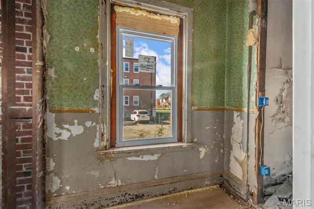 $159,900 | 5872 Cabanne Avenue, St. Louis, MO 63112