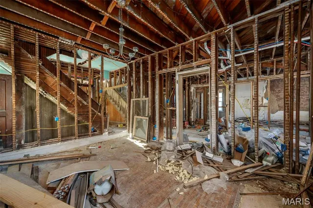 $159,900 | 5872 Cabanne Avenue, St. Louis, MO 63112