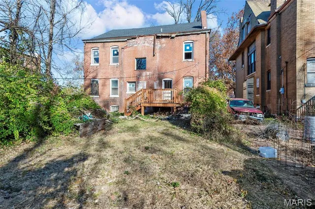 $159,900 | 5872 Cabanne Avenue, St. Louis, MO 63112