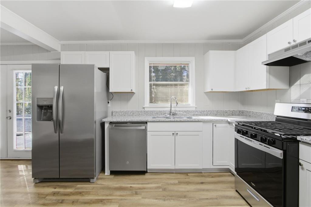 3614 Ingledale Drive Southwest Atlanta, GA 30331 - Photo 12 of 29