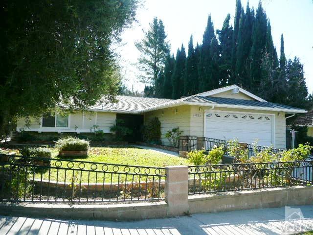 5332 Parkmor Road Calabasas, CA 91302 - Photo 1 of 10 a front view of a house with garden