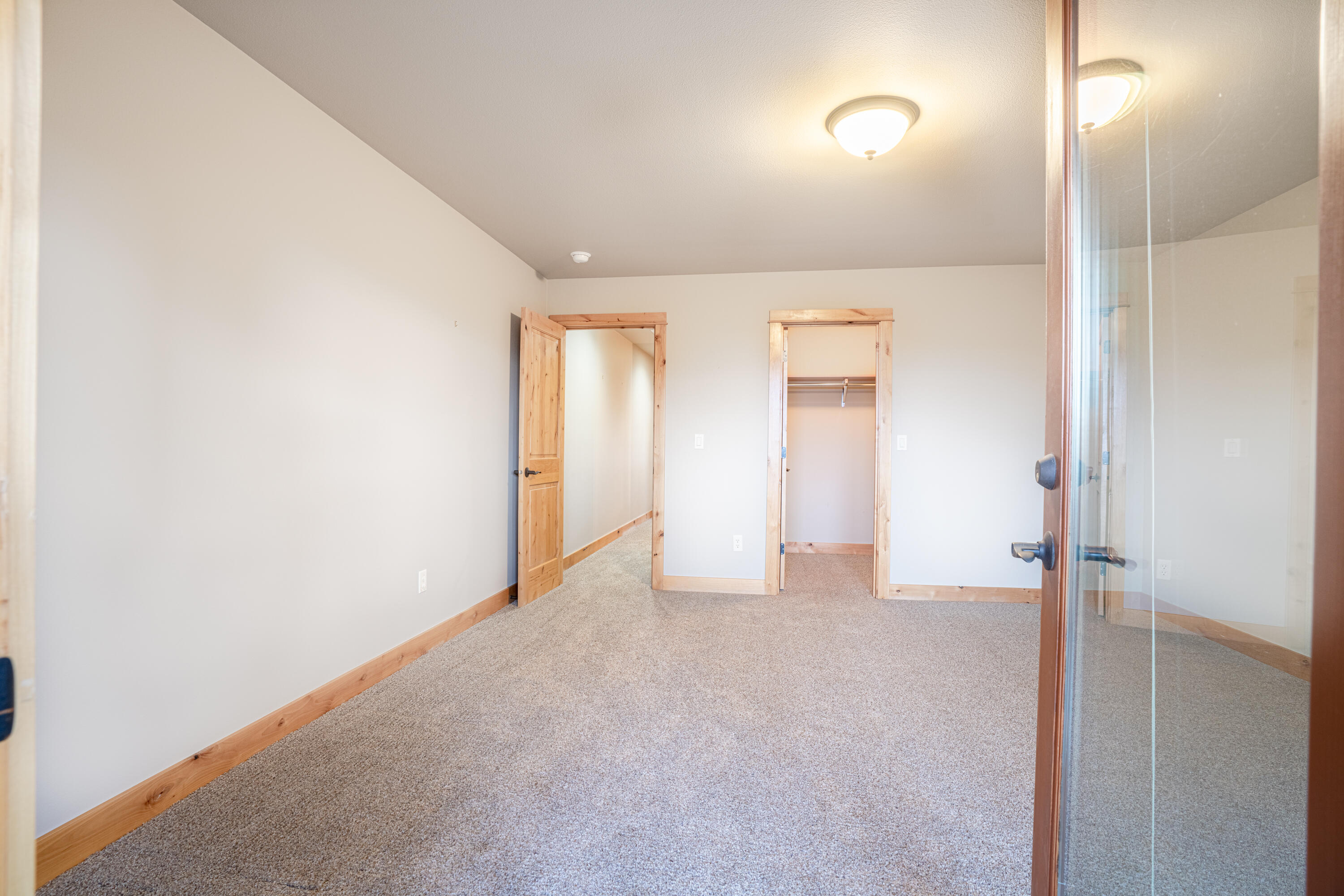 887 Southwest Blakely Road Bend, OR 97702 - Photo 26 of 35 26