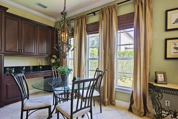 7660 Via Flores Way Boca Raton, FL 33487 - Photo 9 of 24 BREAKFAST ROOM