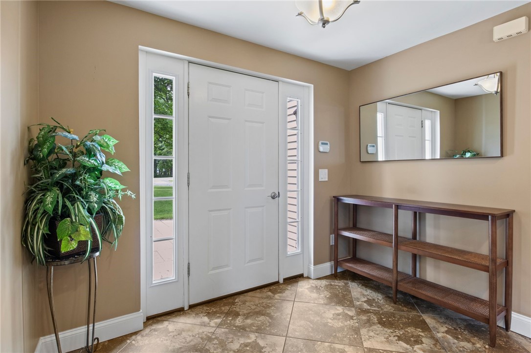 1258 State Road Webster, NY 14580 - Photo 6 of 46