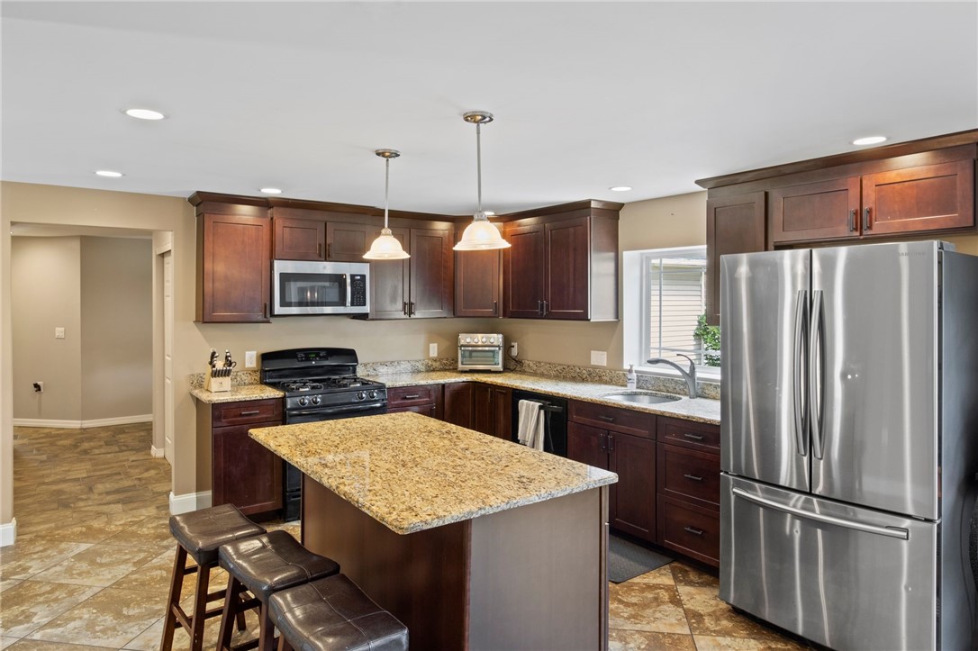 1258 State Road Webster, NY 14580 - Photo 8 of 46