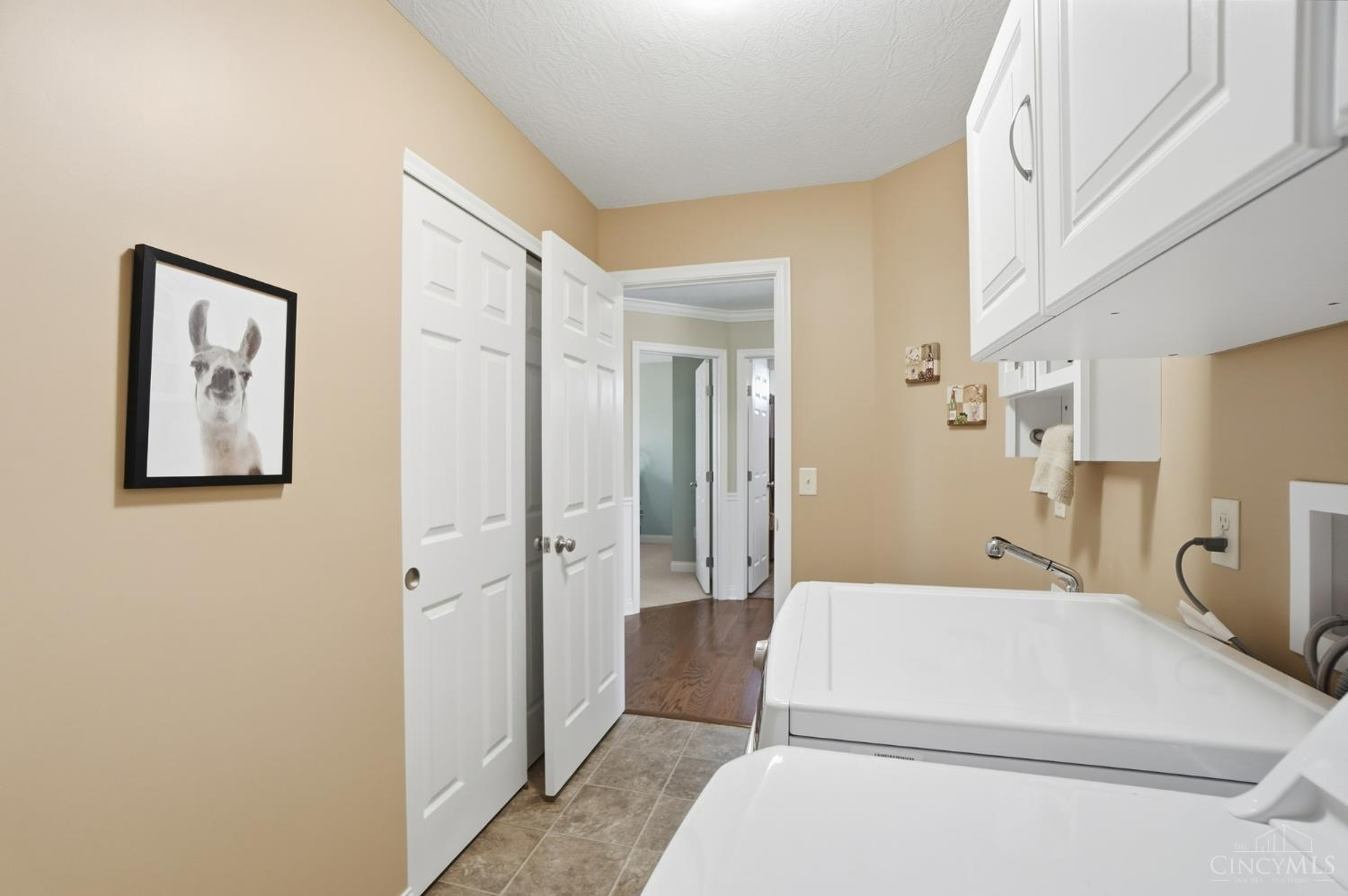 3112 Renaissance Boulevard Middletown, OH 45005 - Photo 12 of 54