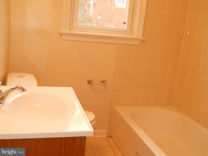 503 Kerby Hill Road Fort Washington, MD 20744 - Photo 6 of 23 Bath