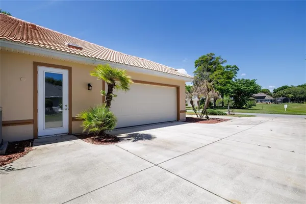 $995,000 | 58 Emerald Oaks Lane, Ormond Beach, FL 32174