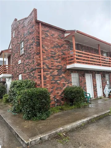 $1,400 | 1617 Newport Place, Unit 23, Kenner, LA 70065