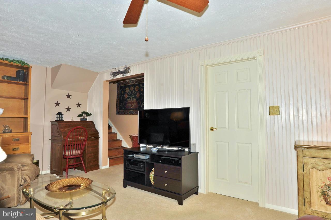 7017 Bedrock Road Alexandria, VA 22306 - Photo 24 of 30 Basement