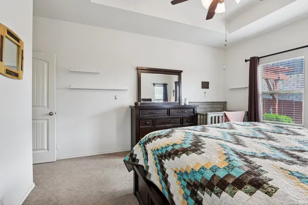 $2,250 | 13030 Vista Hollow, Live Oak, TX 78233