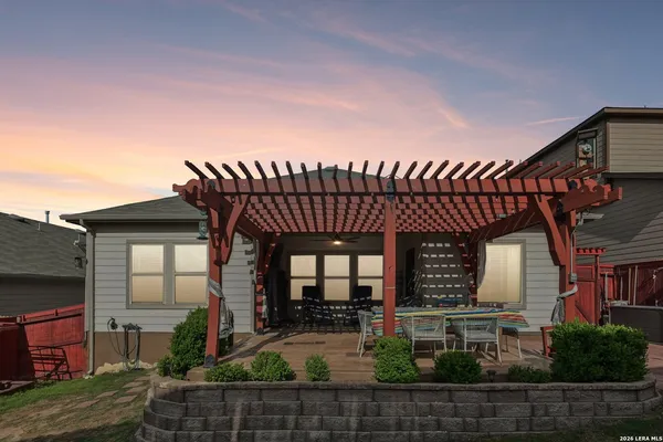 $2,250 | 13030 Vista Hollow, Live Oak, TX 78233